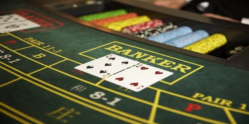 Một số thuật ngữ siêu đơn giản khi bet thủ tham gia chơi Baccarat trên V8 Slot